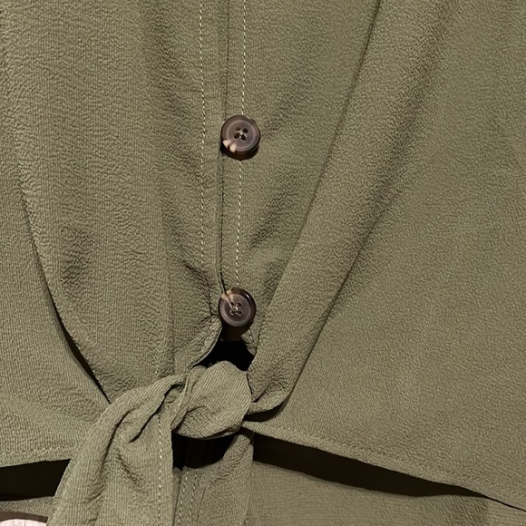 Blouse - Picture 3 of 4